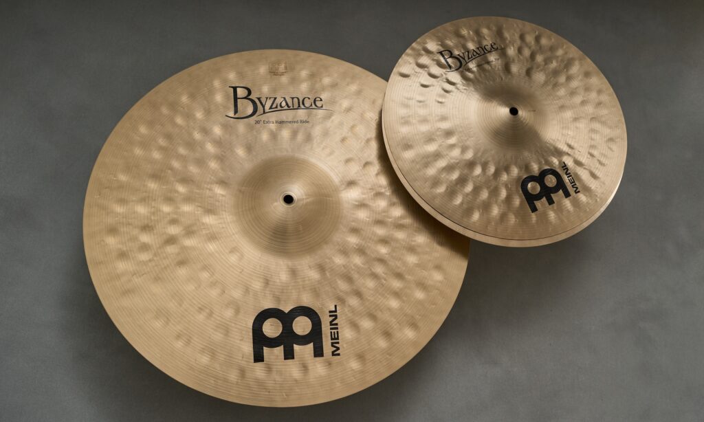 Meinl Byzance Traditional Extra Hammered 20“ Ride und 14“ Hi-Hat Test
