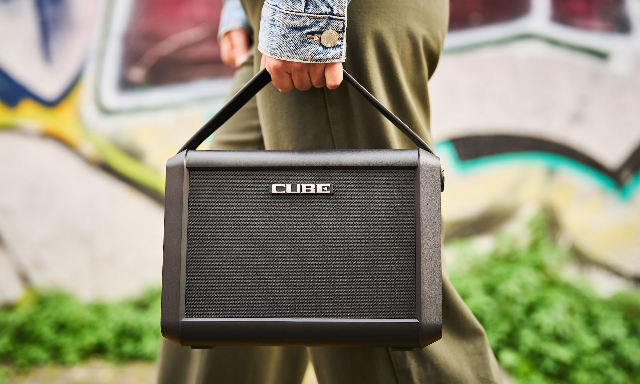 NAMM 2026: Roland Cube Street Mini – vollwertiger Verstärker im Miniaturformat? Artikelbild