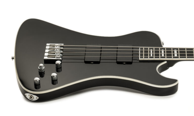 Hagstrom Nekromant 4 Test Artikelbild