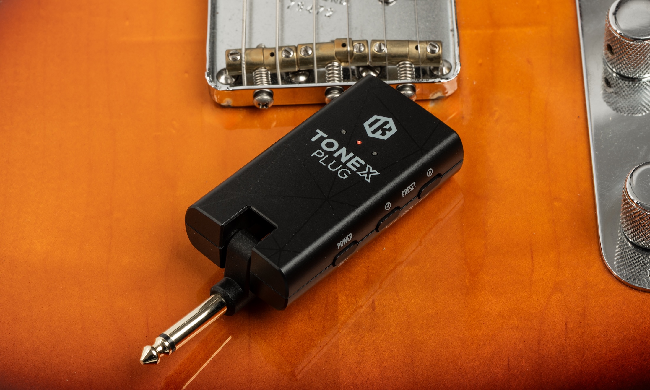 Test: IK Multimedia ToneX Plug – ToneX-Power im ultimativen Mobilformat? Artikelbild