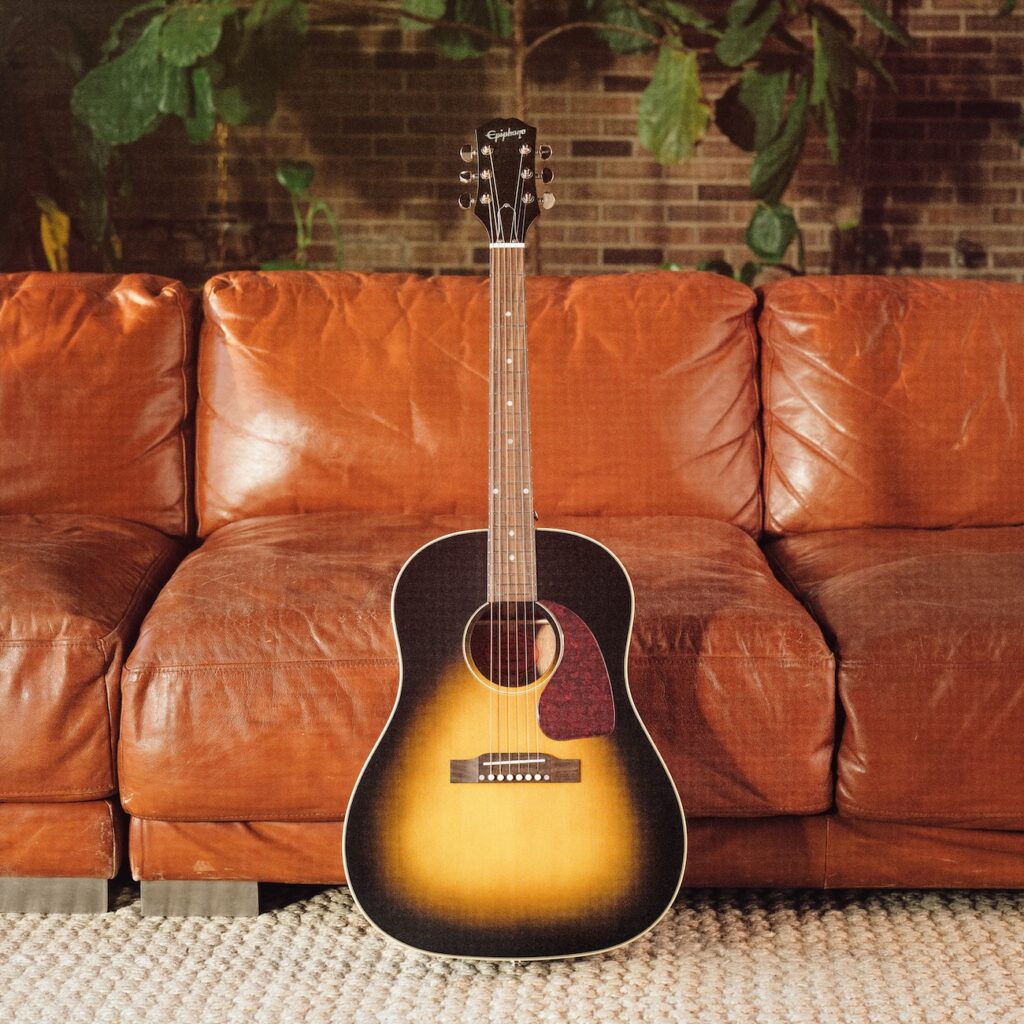 Epiphone J-45 Standard und Epiphone L-00 Standard News