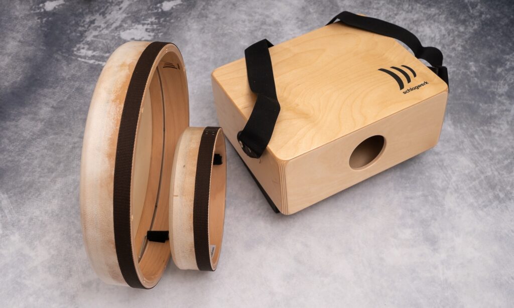 Test: Schlagwerk Rollin Cajon und Chiadero Shaker Drums