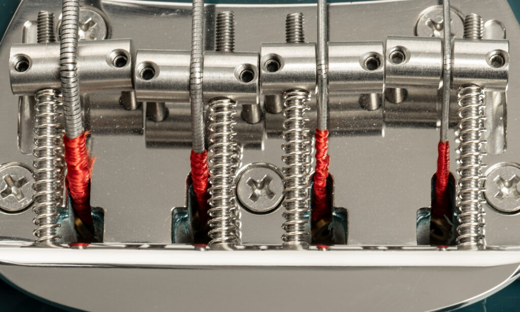 Vincent Pony 4 Shortscale Bass