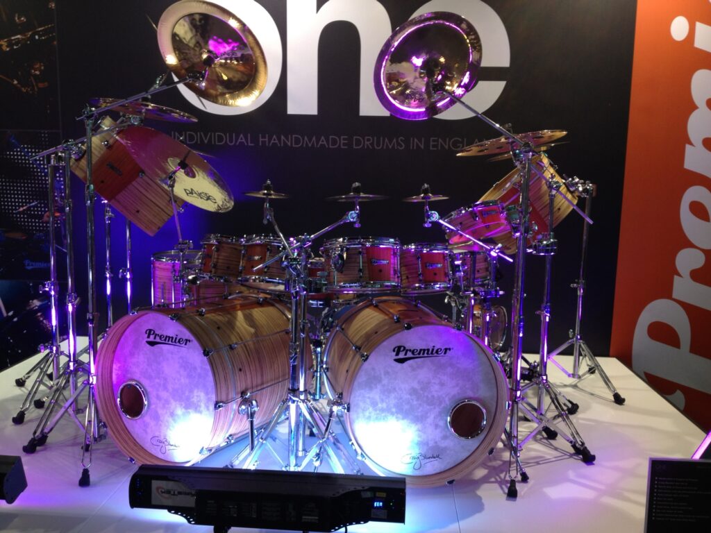 Ein One-Series Kit auf der Musikmesse 2013.