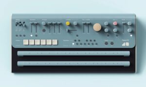 Sound Workshop Flexur T2: Vom Trautonium inspirierter Synthesizer Artikelbild