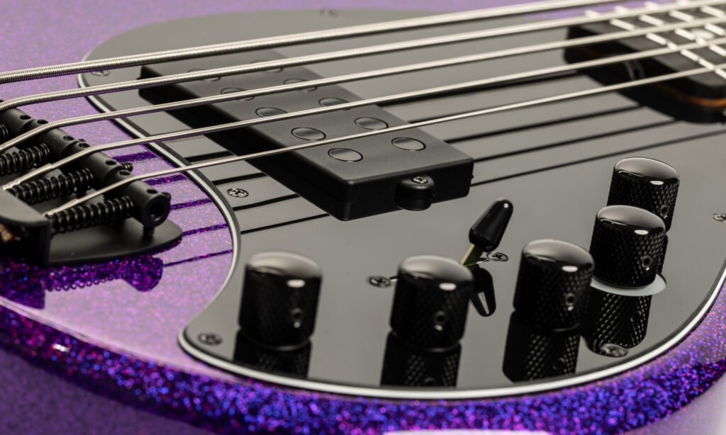 Music Man DarkRay 5