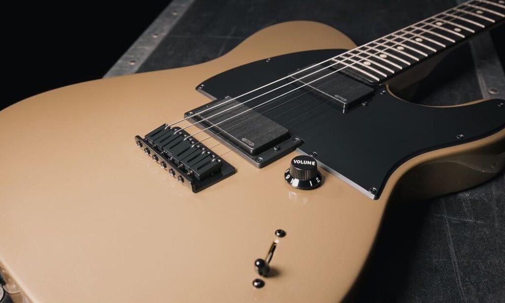 Fender Limited Edition Jim Root Telecaster: Slipknot-Signature jetzt in Shoreline Gold