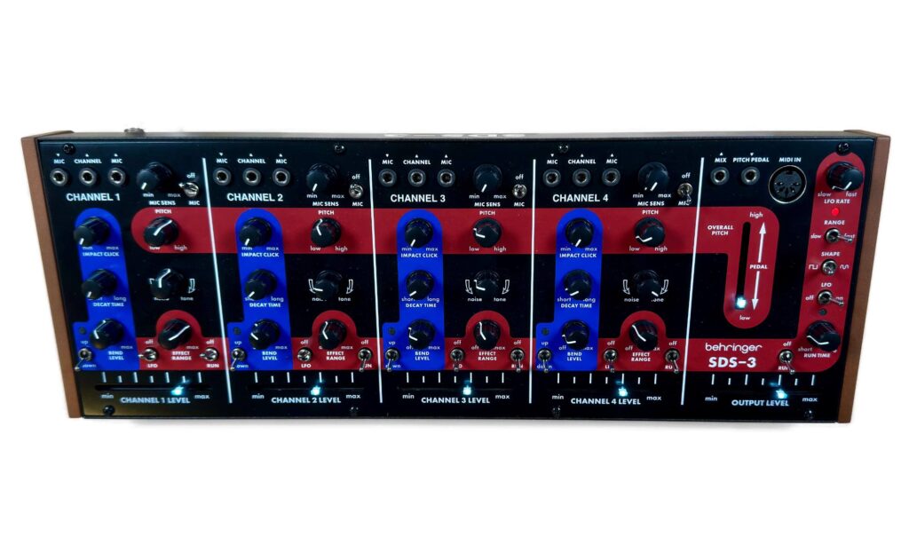 Behringer bringt das SDS3 heute preiswert auf den Producer-Tisch: Behringer BDS-3 (Foto: Matthias Sauer)