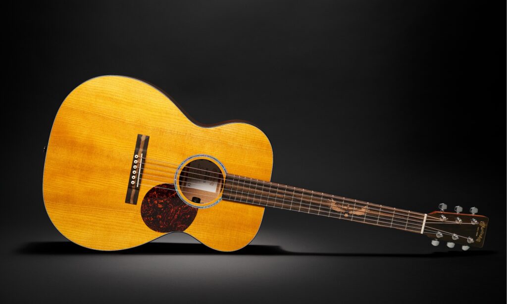 Martin 000-10E Shawn Mendes Signature-Akustikgitarre News