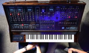 Tom Horn SinTH 2: luxuriöser Boutique Hybrid-Synthesizer aus Polen Artikelbild