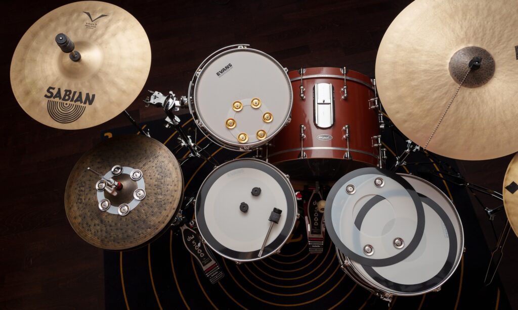 Test: Millenium Frisbee Snare-Auflagen, Jingle Rings, Cymbal Sizzler, Cymbal Stacker und Quick Release Nuts