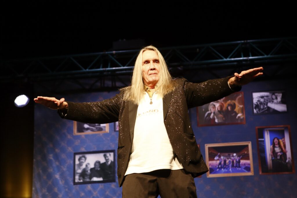 Geschichten über Geschichten hat Nicko McBrain aus seiner Zeit mit Iron Maiden zu erzählen. (Foto: Ingo Baron)