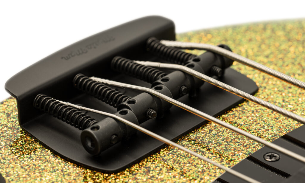 Music Man DarkRay Gold Bar