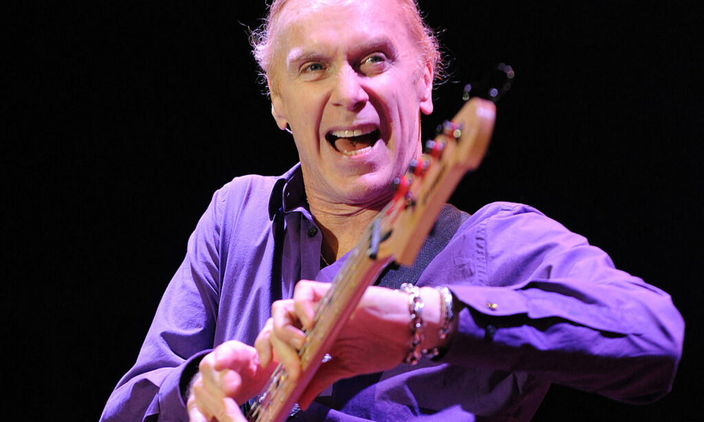 Billy Sheehan Yamaha Bass
